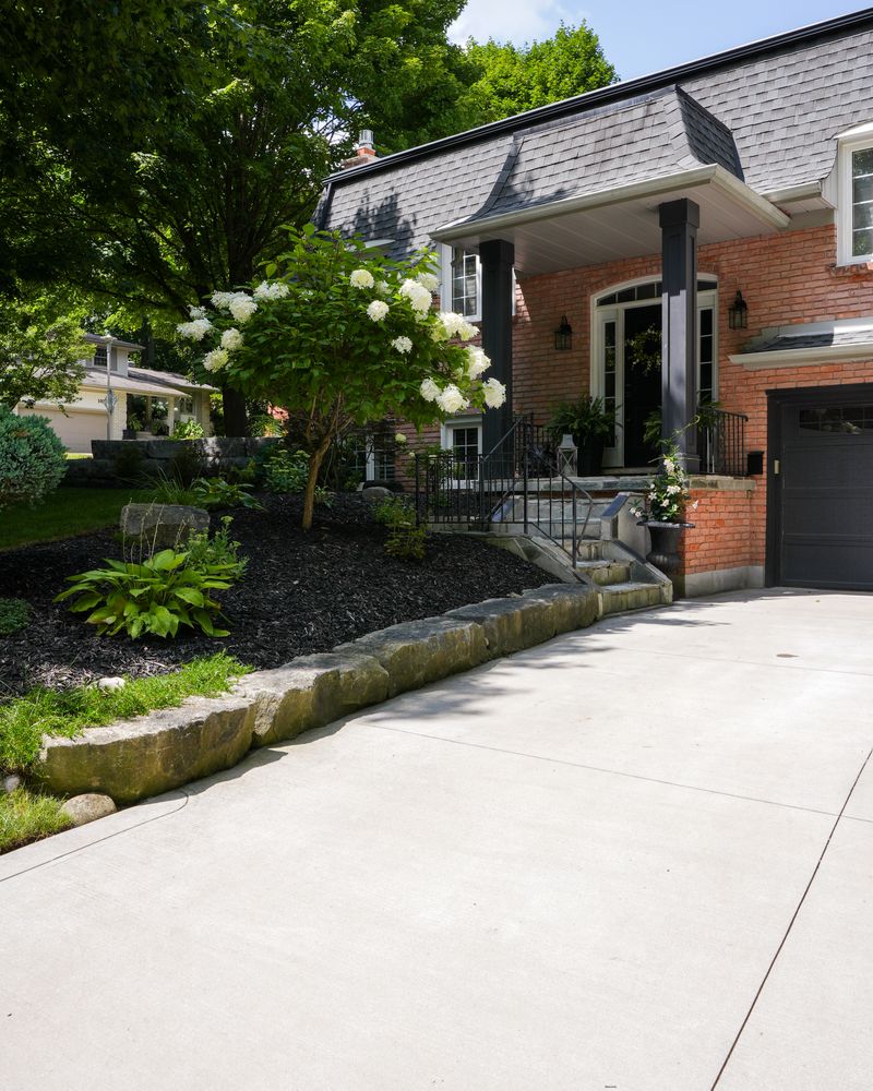 Finished concrete driveway by Brosco Concrete