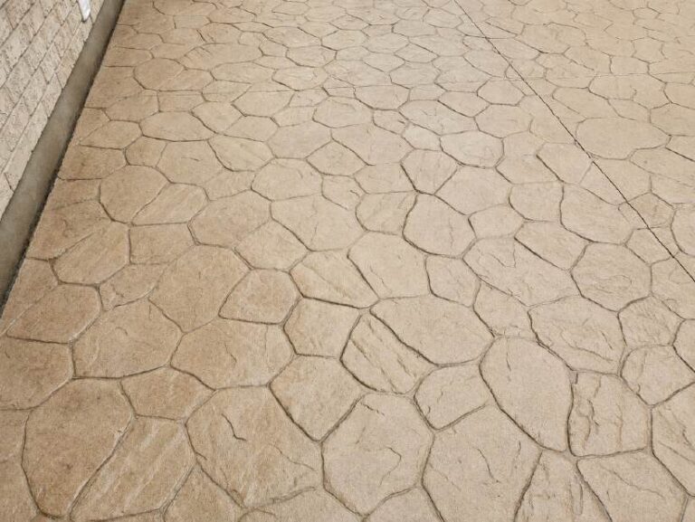 Random Stone stamped concrete pattern